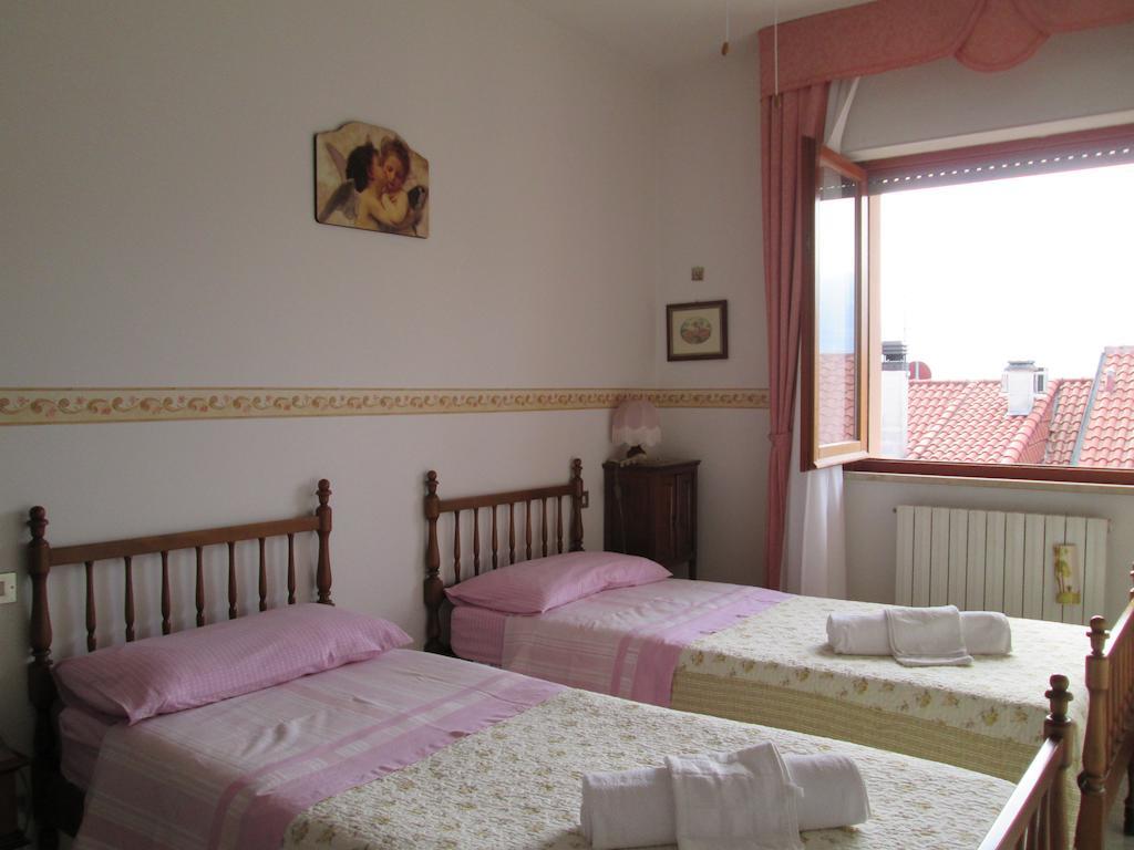 B&B Le Begonie Ascoli Piceno Exterior photo